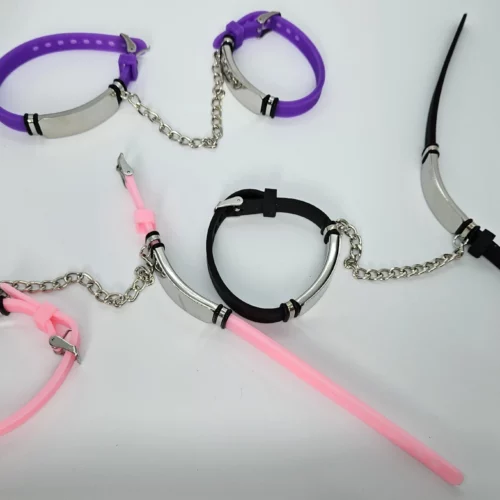 jemná ozdobná pouta